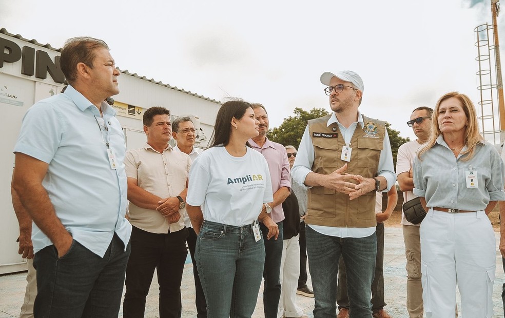 Imagem 3 de Ministro de Portos e Aeroportos cumpre agenda em Araripina | G1