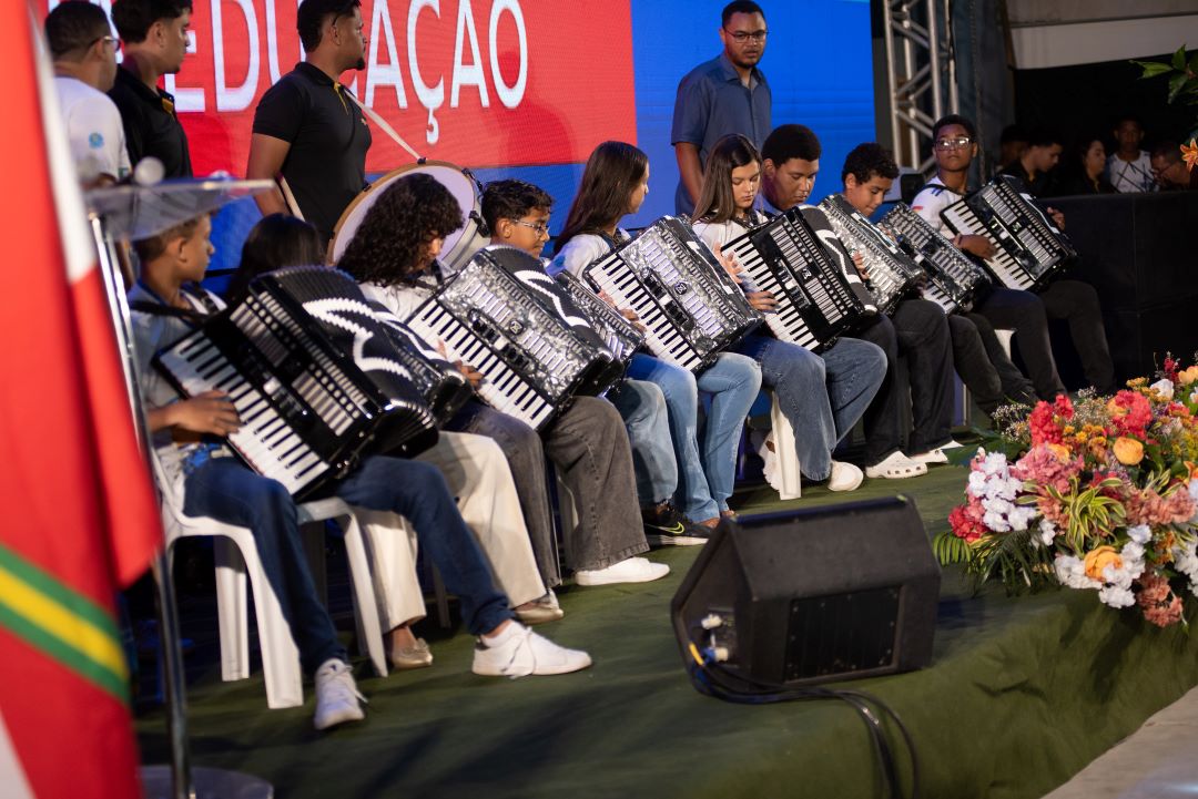 Imagem 8 de Formação e sensibilização marcam o Encontro Avançar na Educação realizado pela Prefeitura de Senhor do Bonfim