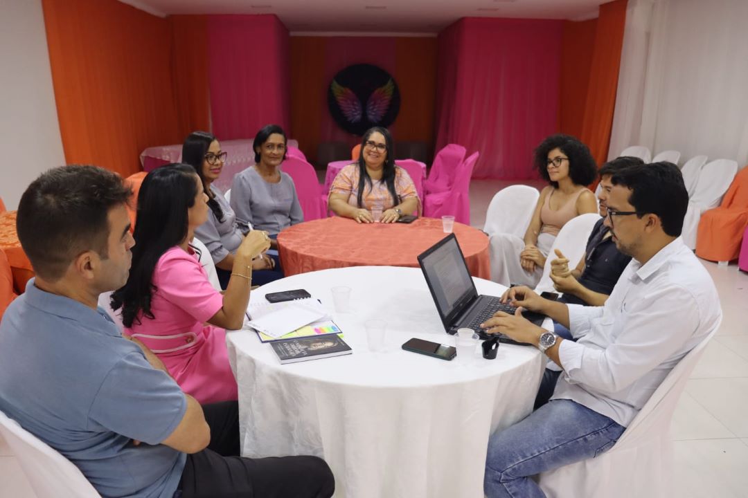 Imagem 1 de Conselho Municipal de Turismo de Senhor do Bonfim debate fortalecimento do setor e planejamento para 2026