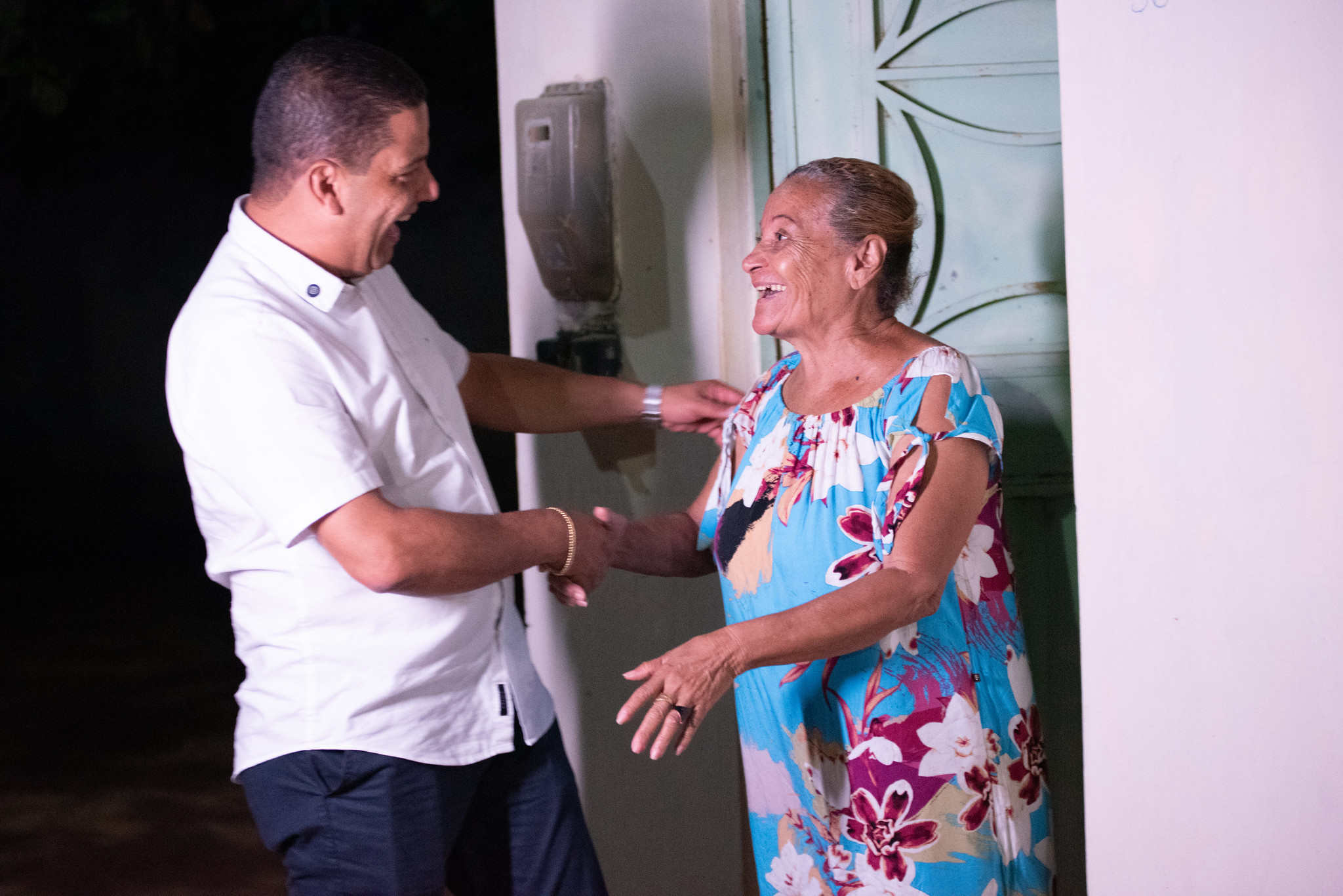 Imagem 2 de Quartou com Obras leva mais pavimentação ao loteamento Santa Helena