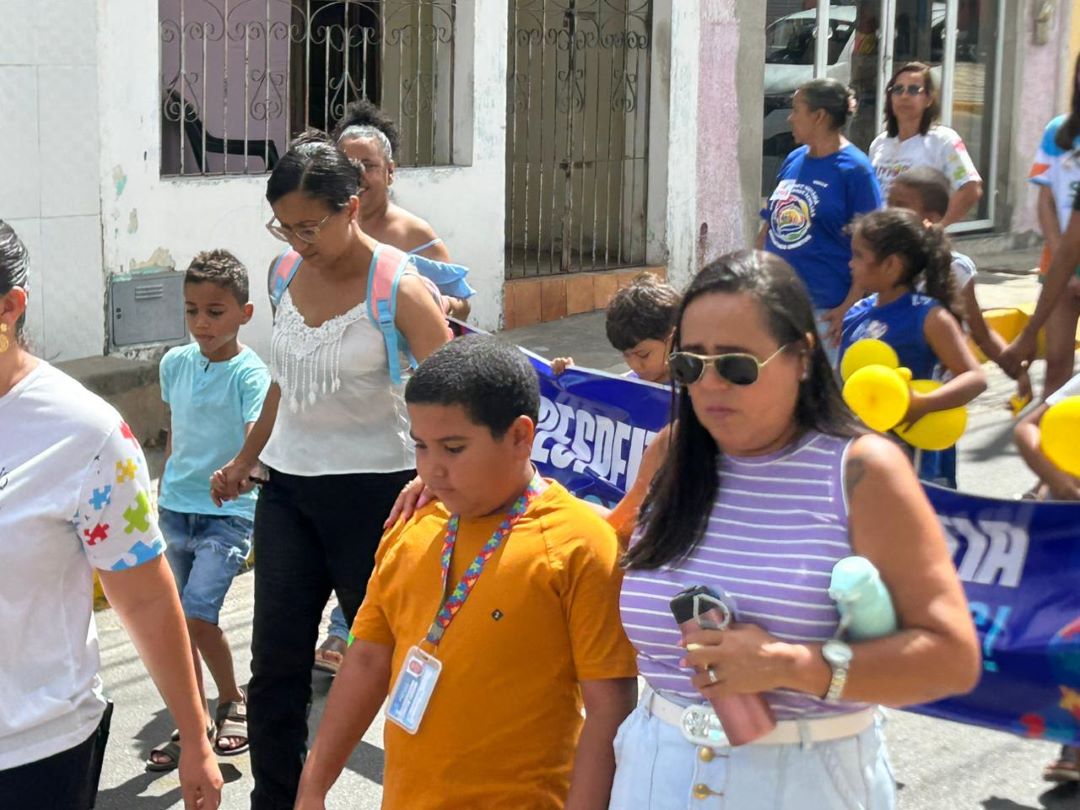 Imagem 5 de Abril Azul: Caminhada movimenta ruas de Igara com conscientização sobre o autismo