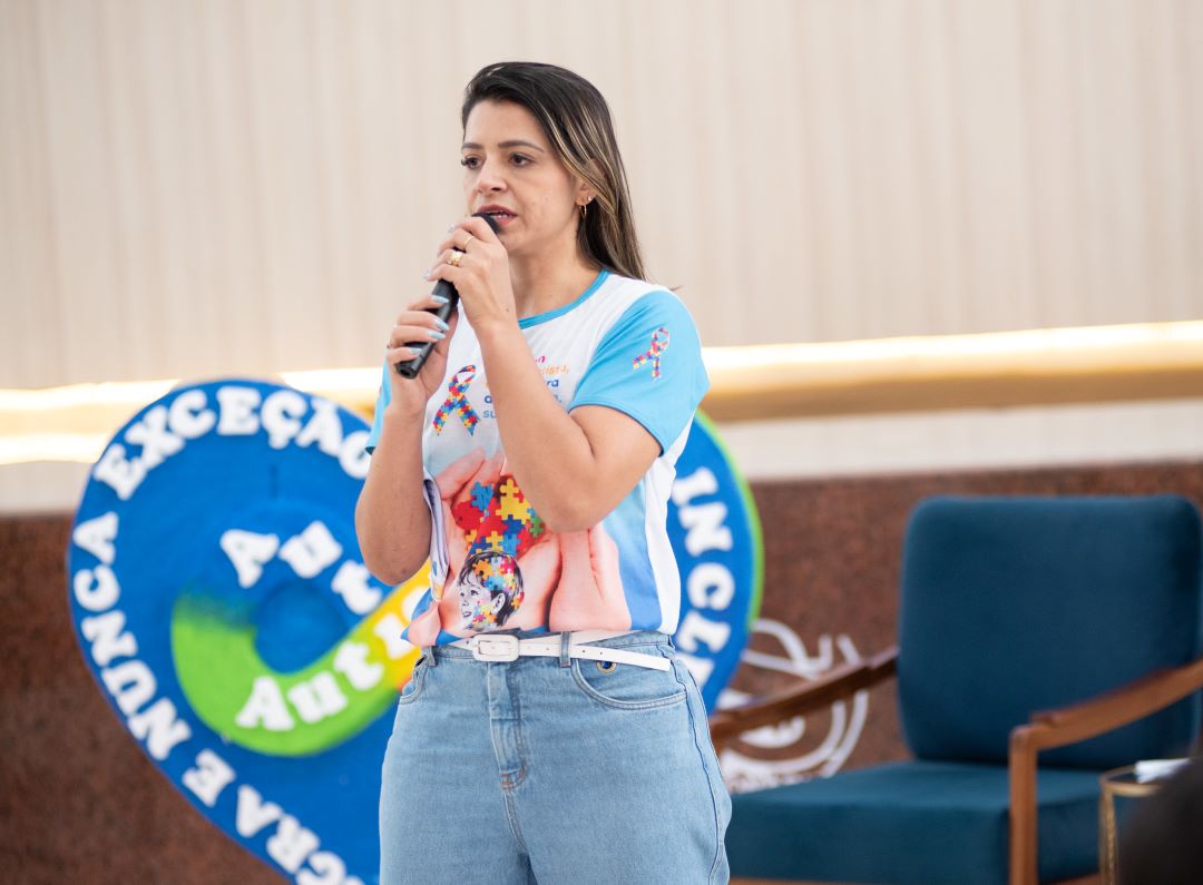 Imagem 3 de Abril Azul: Abertura do II Simpósio sobre Autismo reúne profissionais, famílias e municípios da região em Senhor do Bonfim
