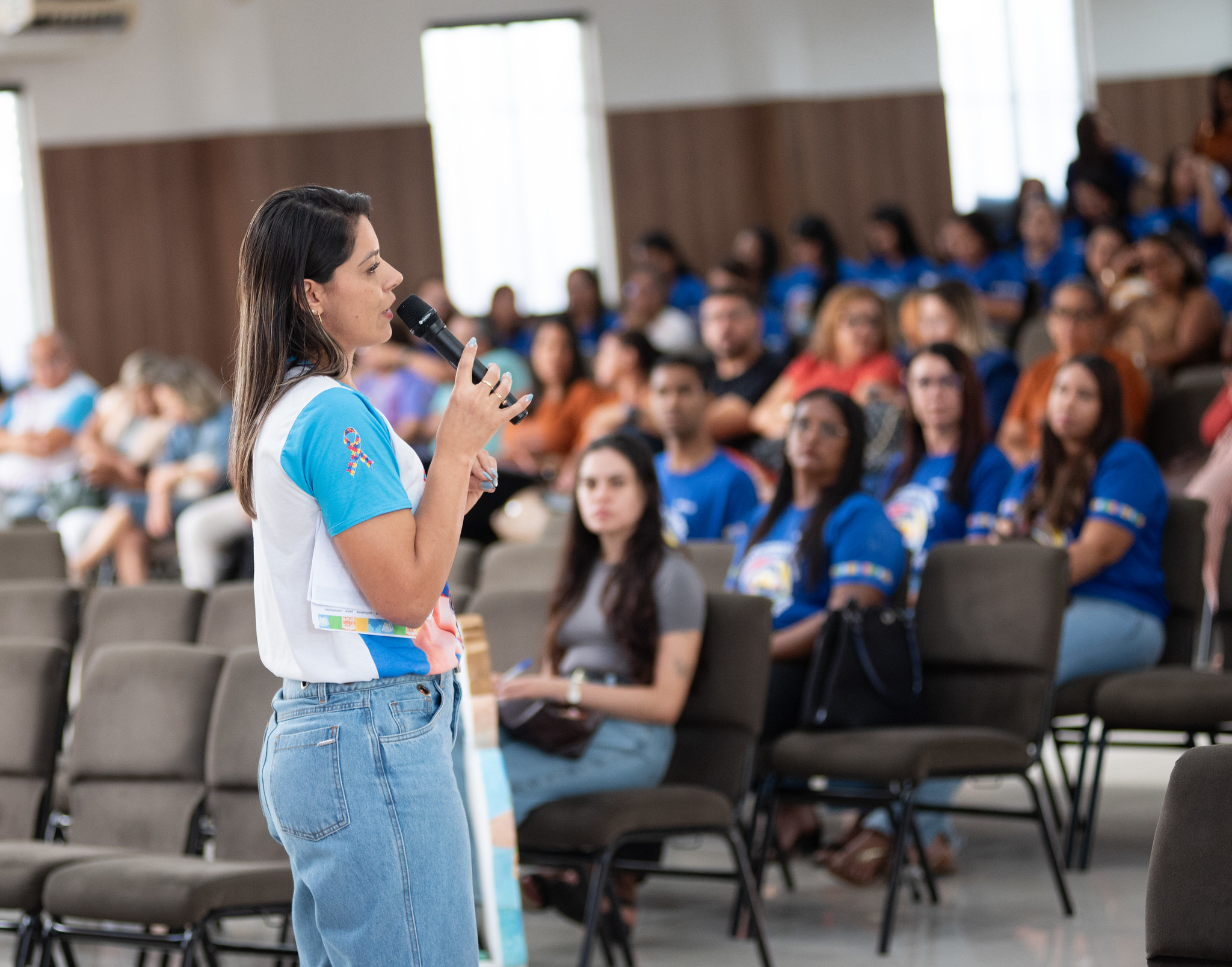 Imagem 4 de Abril Azul: Abertura do II Simpósio sobre Autismo reúne profissionais, famílias e municípios da região em Senhor do Bonfim
