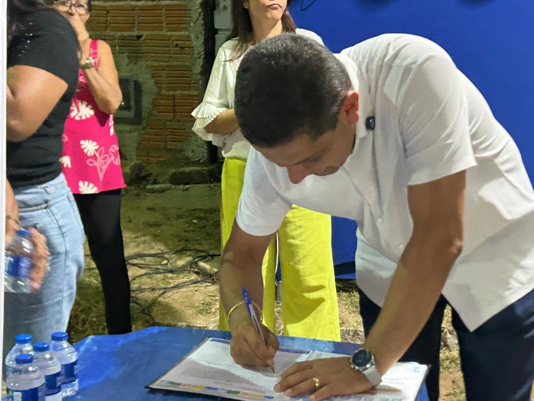 Imagem 3 de “Segundou com Obras” avança e leva pavimentação à Travessa Bélgica no Promorar